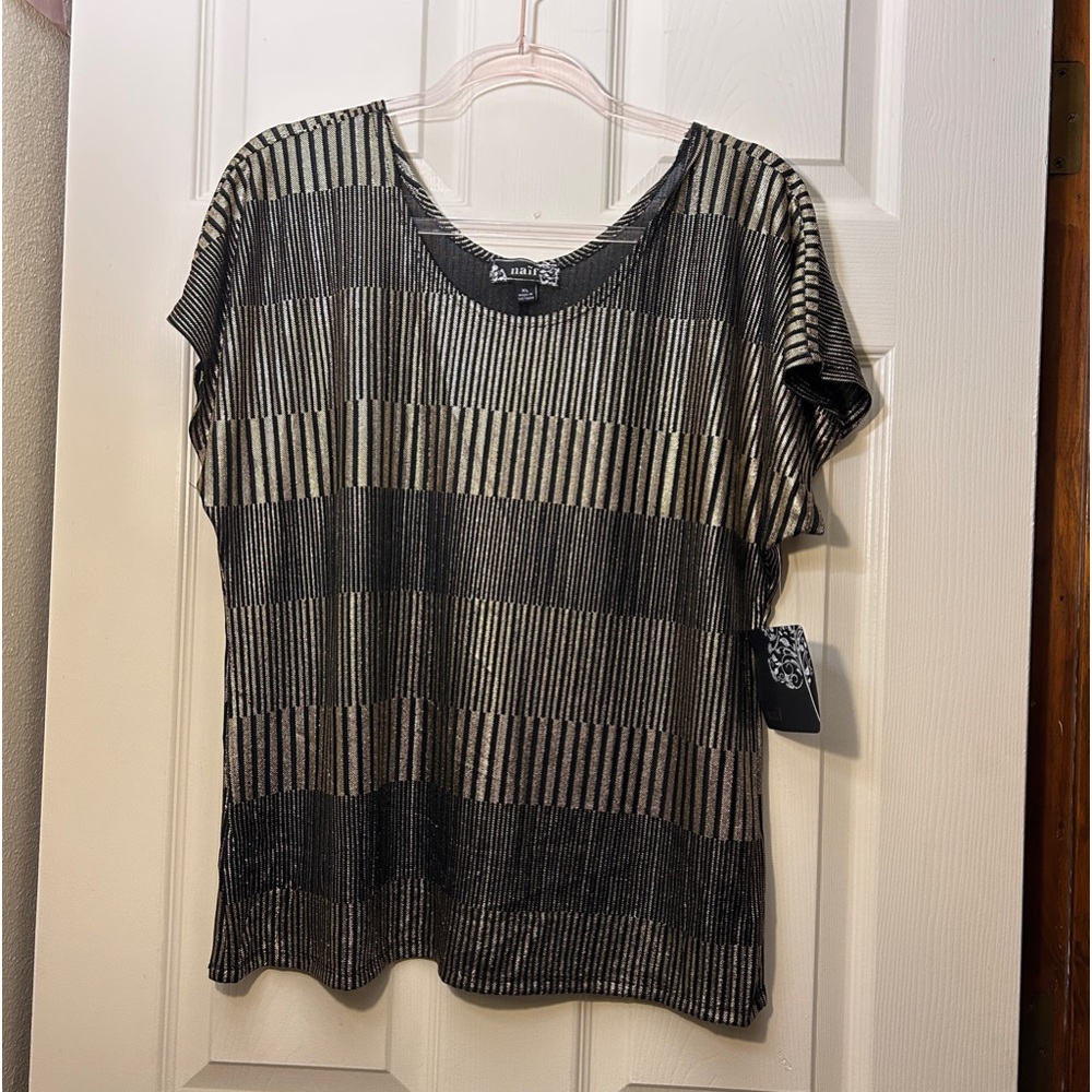 Gold and black top
